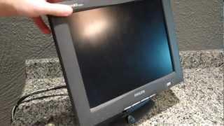 Philips Brilliance 150p2 15" Flat Screen LCD Monitor