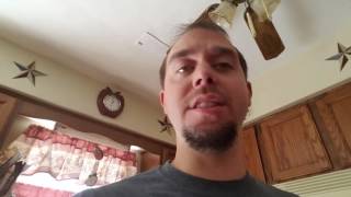 Papa Johns pan pizza review