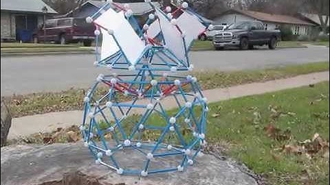 Kinetic Zometool contructions