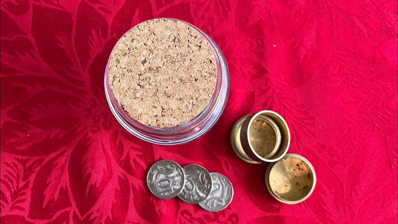 Incredible coin magic vanishing and appearing right in front of the spectators eyes ￼insane 😱😎👍