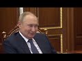 Владимир Путин провел рабочую встречу с губернатором Хабаровского края