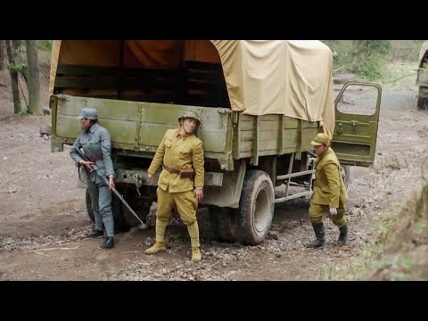 日軍預備隊開車支援前線，誰知車廂裡混進兩個共軍，慘被2人全殲！【抗日】