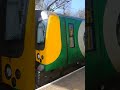 trainspotting at kidsgrove railway station and towyn #railwaycontent #train  #trainspotting