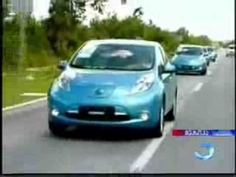 მიხეილ სააკაშვილმა მექსიკაში ელექტრო მანქანა გამოსცადა