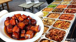 LIVE: 忙しい人々が15元の昼食を買っていますBusy people are buying their 15-yuan lunches