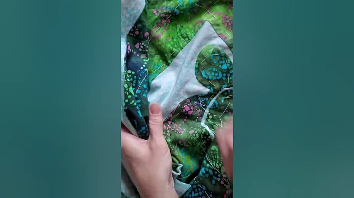 Needle turn appliqu demo. Turtle Beach Quilt by Pa...