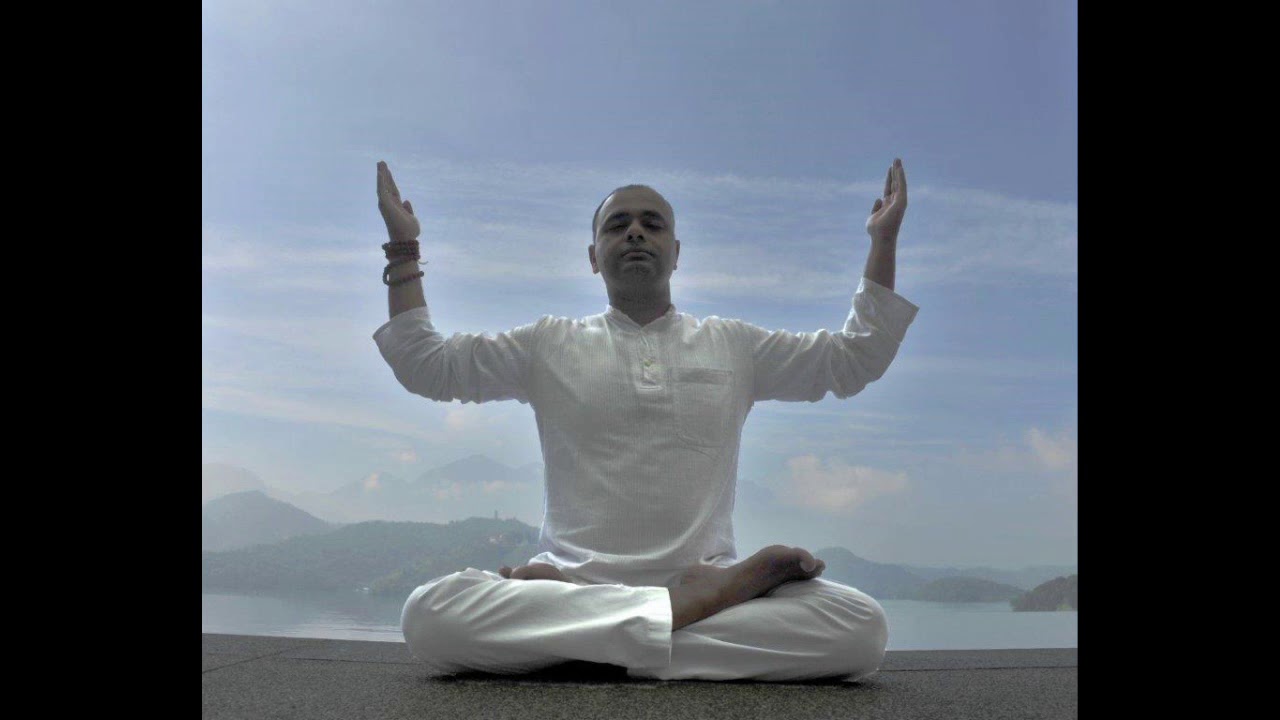 Ajapa Japa Meditation bei Dr. Rajesh K. Mishra YouTube