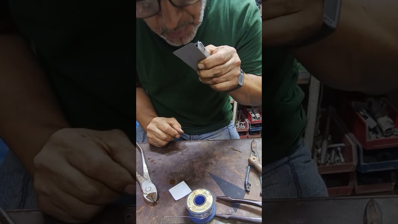 Sewing machine / folders