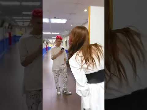 Video: Mama prekvapila chlapec so svojím strateným psom a zaznamenala celú reč teary