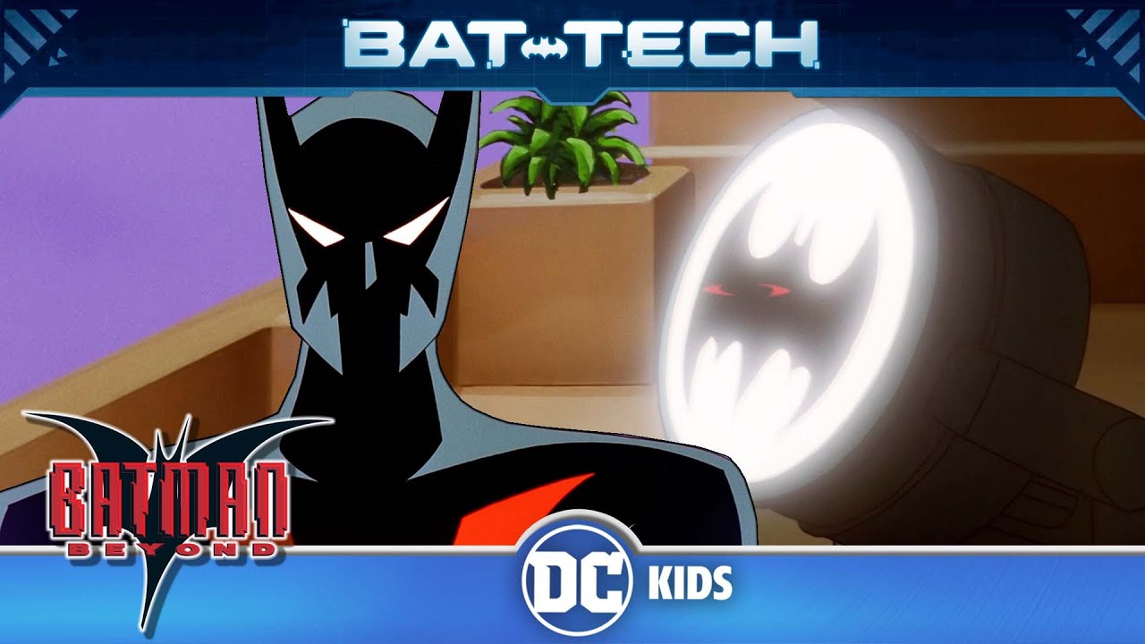 Batman Beyond en Français | Détruire le signal de chauve-souris | DC Kids