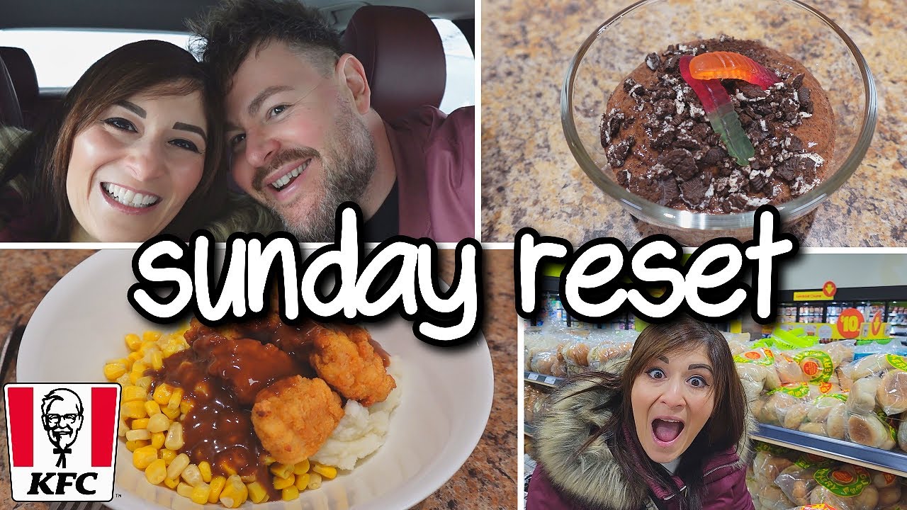 Checking Out a NEW Grocery Store in a Snowstorm | KFC Mashed Potato Bowls | Weight Loss Meal Prep