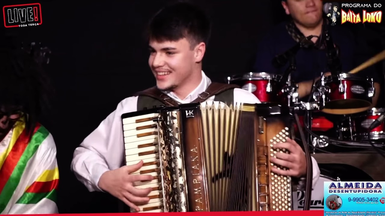 HOMENAGEM AO AILTON MISSIONEIRO…(EU, A CORDEONA E O MATE).