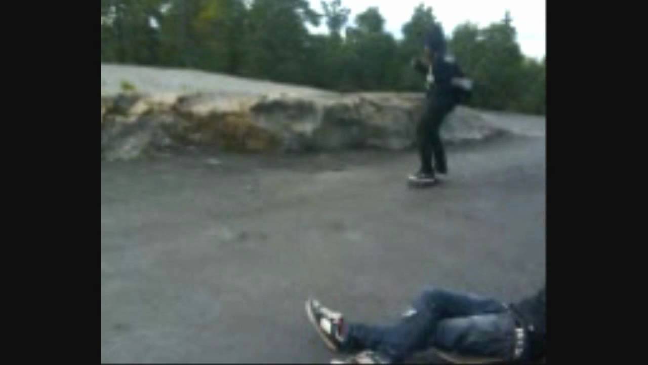 Bild från (Broken wrist) Brutal skateboard accident!!