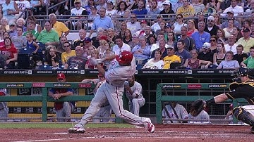 PHI@PIT: Revere drops an RBI single into left field