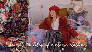 I bought 100 kilos of vintage clothing | Unpacking & Try on