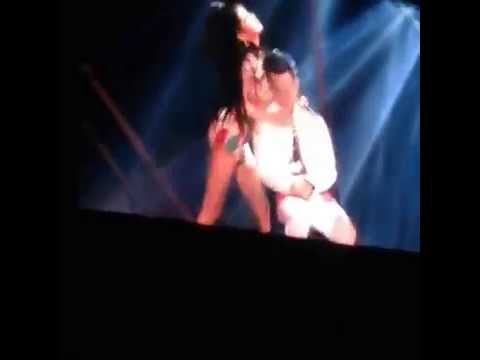 Bom lapdance - All Or Nothing in Taiwan