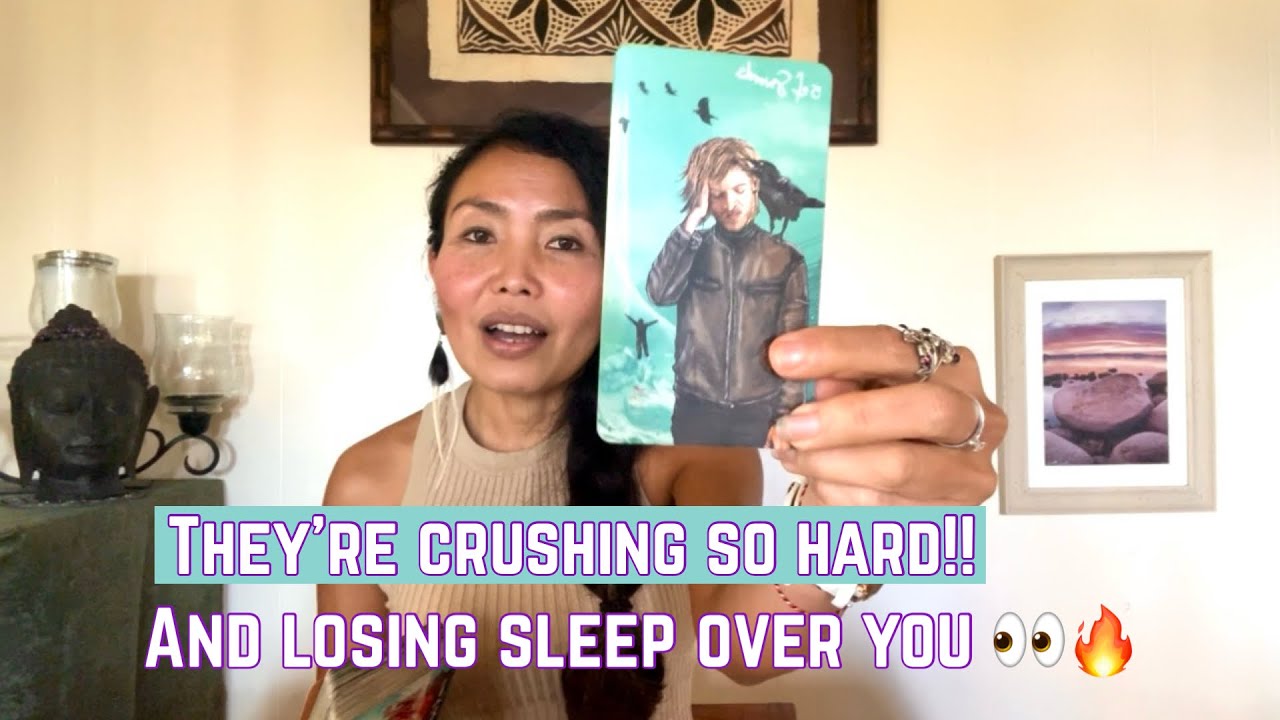 Who Has A Crush On You? 💘👀🔥| Tarot Love Reading | Collective & Timeless 