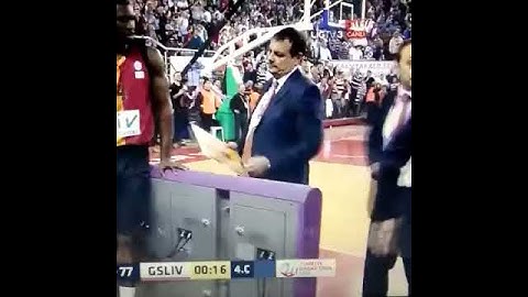 Ağır Küfür Edildi Ergin Ataman çıldırdı