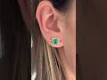 #topos #aretes #en #oro #y #esmeralda