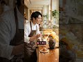 【神回避】客のケーキをめちゃくちゃにするカワウソ…衝撃の結末に涙😭 #Shorts