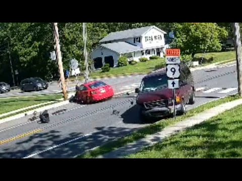 What's wrong with this intersection in Toms River? Concerned neighbor put up a crash cam 🤔