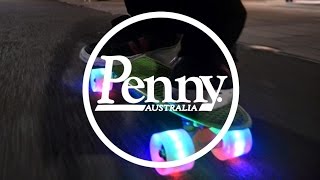 Penny Skateboards - Lighting up the night (LED wheels)