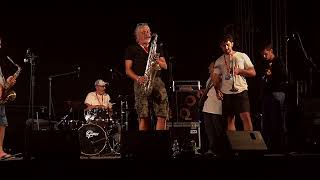 Awek Blues Animates A Jam Session After In Of Manu Lanvin The Chicken Jazz En Off Foix