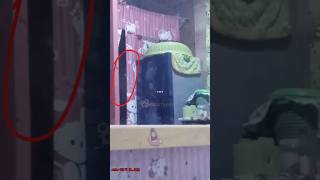 THERE'S A SHADOW OF A POCONG IN THIS PLACE😱😱#trending #shorts #horror #creepy #horrorstory #jinn ...
