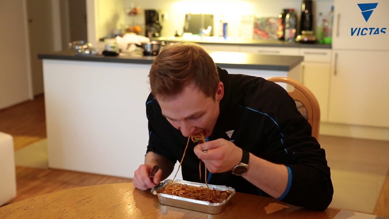 Ein Tag mit Benedikt Duda: Zwischen Proteincookie und Mamas Pfannkuchen