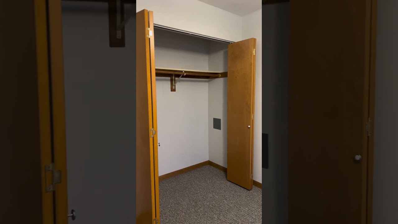 Clement Manor Senior Living Community Apartment Tour #seniorliving #seniorlivingcommunity