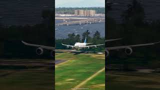Impossible Landing!!! Amazing View before the Plane Lands at the Airport eps880