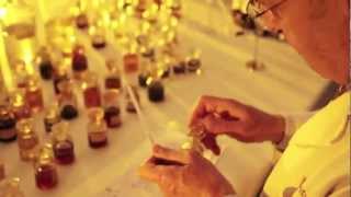 © English - Perfumery workshop Guy Delforge