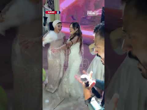 والدتها طايره من الفرحة رقص وتنطيط البلوجر نانسي ياسر مع صحابها في حفل زفافها