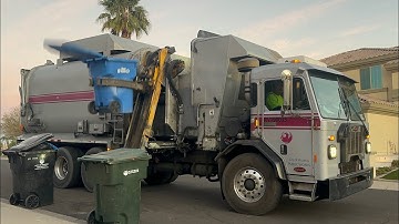 Peterbilt 520 Amrep N3 Garbage Truck on Recycling