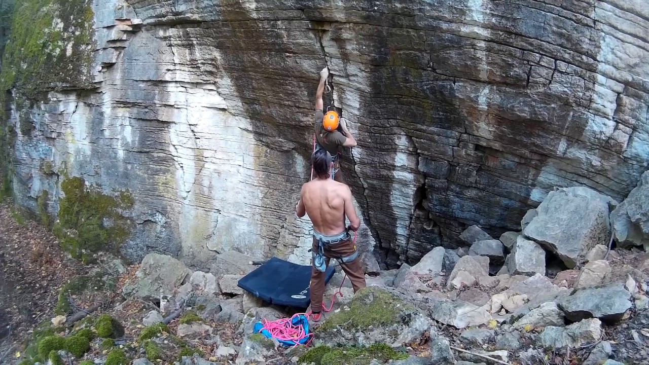 EFA 7a+ clean @ Kis-Gerecse (uncut)