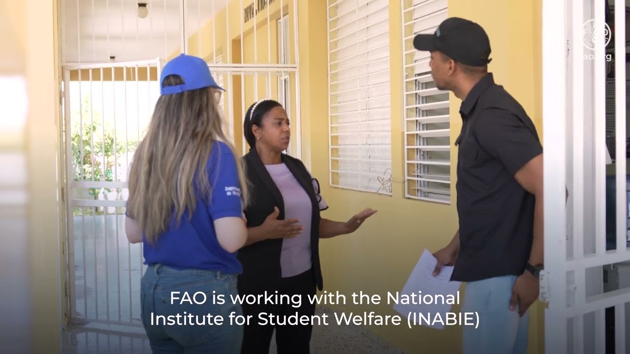 Reducing Food Waste and Improving School Meals in the Dominican Republic