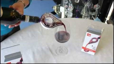 VacuVin Wine Pourer Video | Wineware