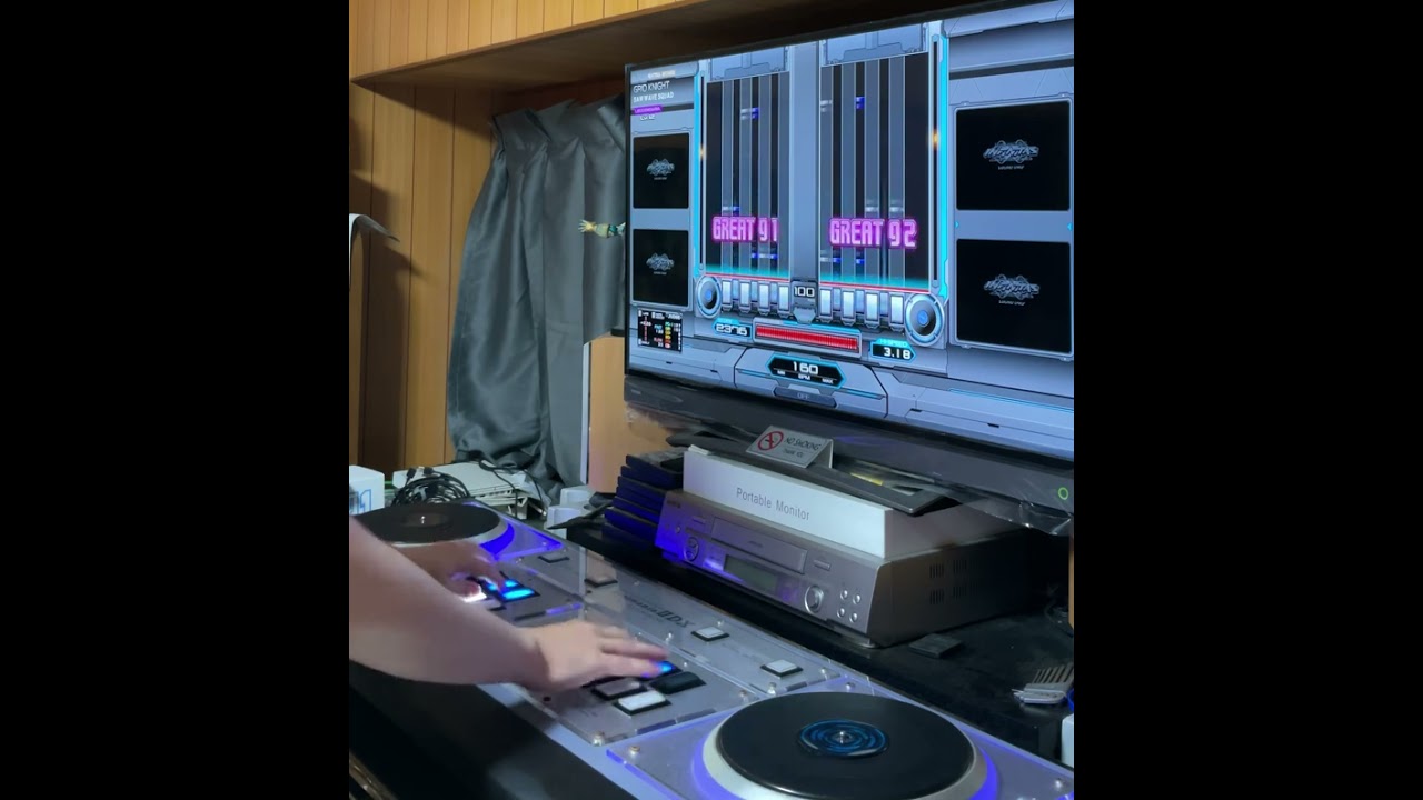 GRID KNIGHT(L) DBHR HARDCLEAR