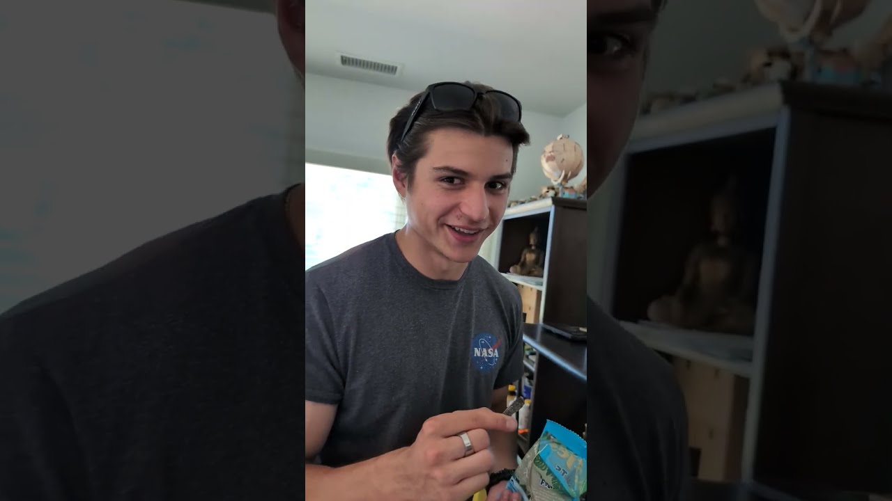 Official Dog Review of Katjes Saltefisk