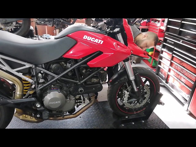 Ducati Hypermotard 796 service - London