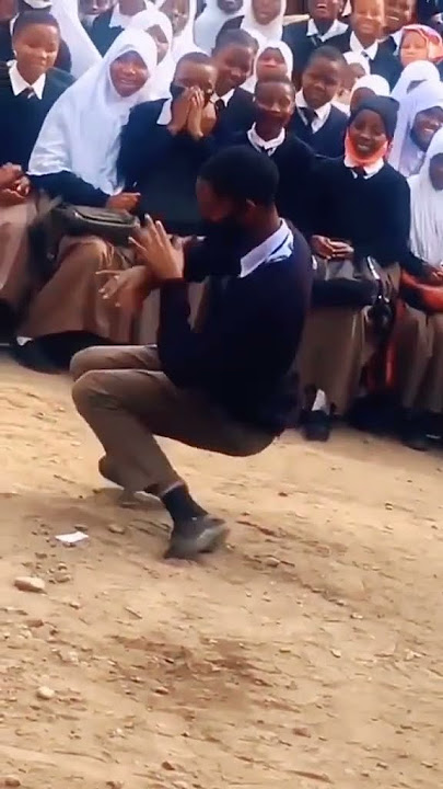 Chuga dance. African footwork is crazy amazing🔥🔥🔥 #shorts  #dance #youtubeshorts #tetemente