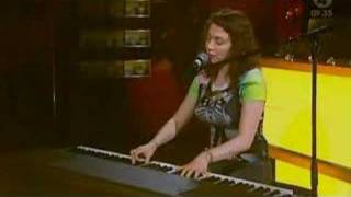 Regina Spektor - Fidelity Live chords