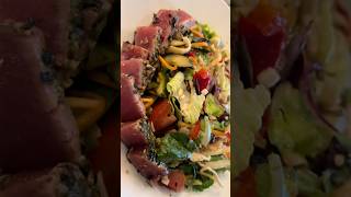 Seared Ahi Tuna Steak Salad #viral #yt #youtubeshort #foodie #comfortfood #seafood #seared #salad