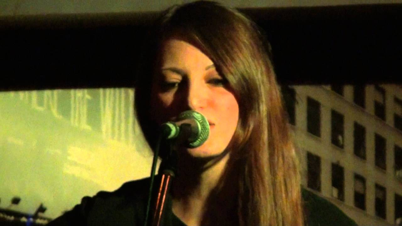 Elena Malamou - Diamonds And Rust (Live @ Bullet Club)