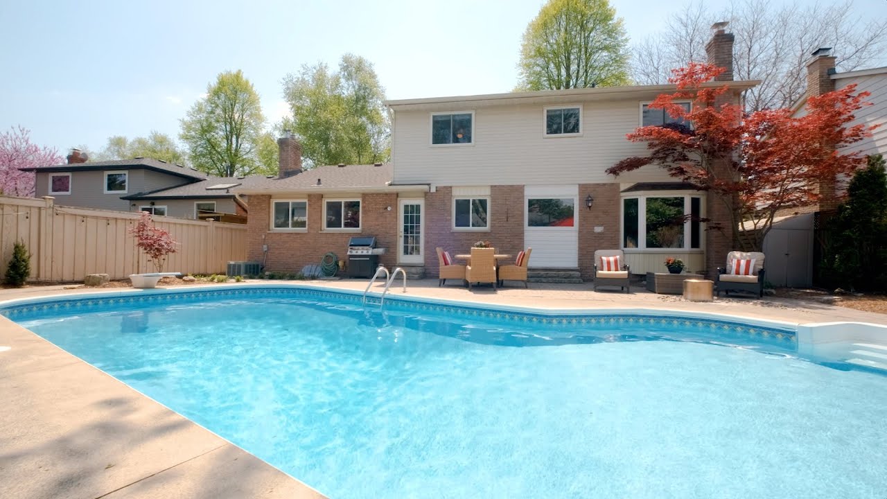 FOR SALE | Check Out This Incredible Pool Paradise! | 308 Lakeview Avenue - Burlington, Ontario