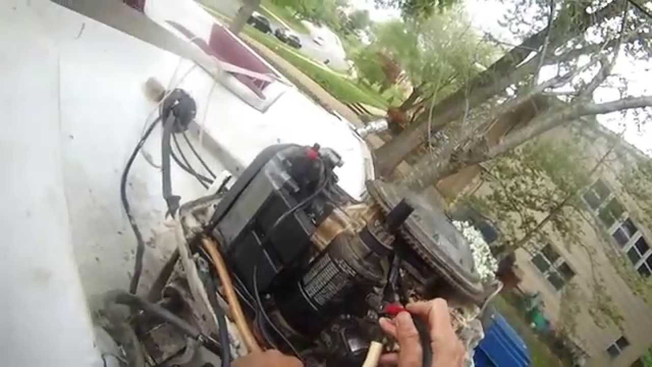 Johnson 90 Hp V4 - How To Jump Start The Starter Motor Without Using The Key (Bypass Solenoid)