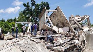 Már 29 halottja van a haiti földrengésnek