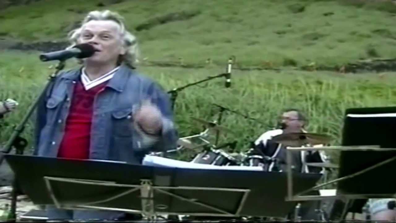 Minning um mann 2003