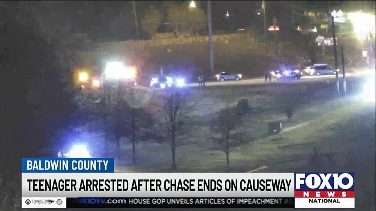 Teenager arrested after chase ends on Causeway - YouTube