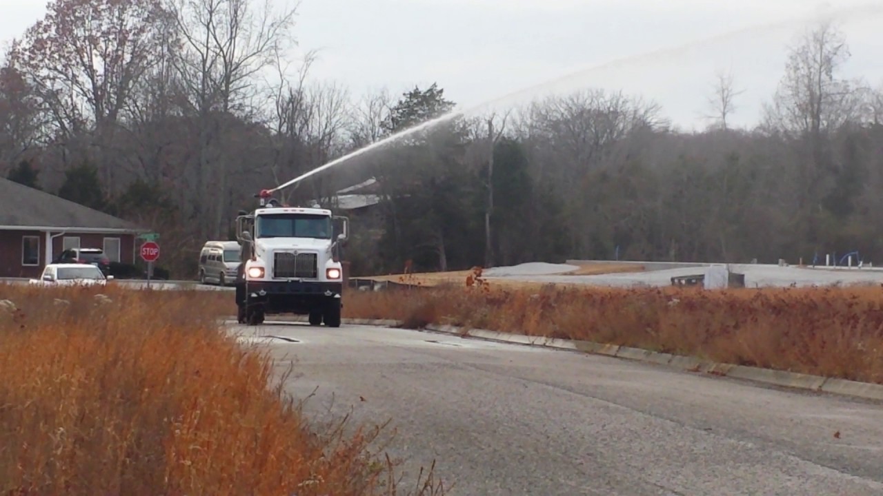 6,000 Gallon Water Truck for Mining, Quarry, Construction on Heavy Spec